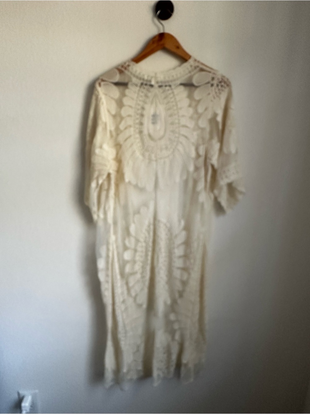 Rebellion Cream Crochet Lace Kimono - Picture 5 of 6